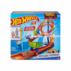 Nessiworld HMB15 Hot Wheels Dikey Yarış Heyecanı Oyun Seti