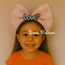 LED Işıklı Love Yazılı Pembe Fiyonk Taç – Kız Çocuk Parti Tacı LED Işıklı Love Yazılı Pembe Fiyonk Taç – Kız Çocuk Parti Tacı
