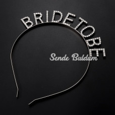 Gümüş Kaplama Kristal Taşlı Bride To Be Gelin Tacı 16x17 cm Gümüş Kaplama Kristal Taşlı Bride To Be Gelin Tacı 16x17 cm