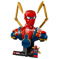  Marvel Iron Örümcek Adam Büstü 76326