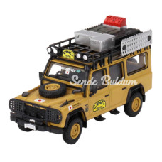 Nessiworld Mini GT 1/64 Land Rover Defender 110 1989 Camel Trophy Amazon Team Japan