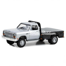 NessiWorld Greenlight 1/64 1985 Dodge Ram W350 Power Ram Dually Flatbed