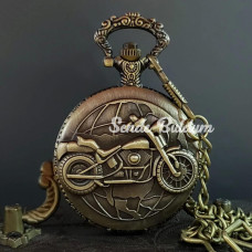 Motor Tasarımlı Köstekli Antika Saat Motor Tasarımlı Köstekli Antika Saat