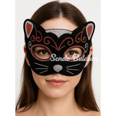 Kadife Dokulu Sim Detaylı Işıltılı Kedi Maskesi Kırmızı Gümüş 20x13 Cm