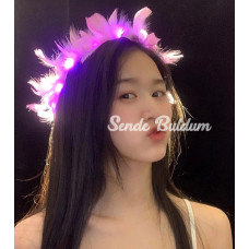 Led Işıklı Rengarenk Yanan 3 Fonksiyonlu Otrişli Parti Tacı Pembe Renk 12x12 Cm Led Işıklı Rengarenk Yanan 3 Fonksiyonlu Otrişli Parti Tacı Pembe Renk 12x12 Cm