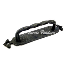 Antika Tarz Dekoratif Pirinç Burgulu Çekme Kol  205x33 Mm Oksit