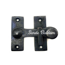 Antika Tarz Dekoratif Pirinç Cerman Kapak Mandalı – 55x70mm Oksit